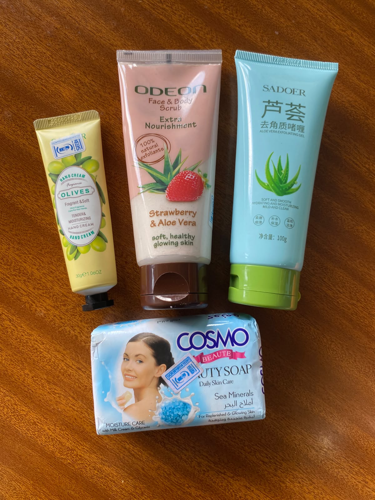 Combo 1: Cosmo Sea Minerals All-in-One Anti-Itch Set (100% Original)